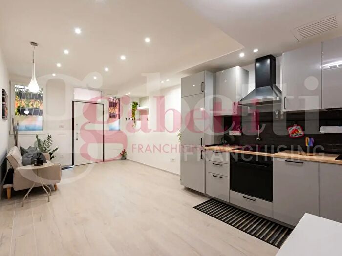 Appartamento bilocale in vendita in Via Bordighera, Milano