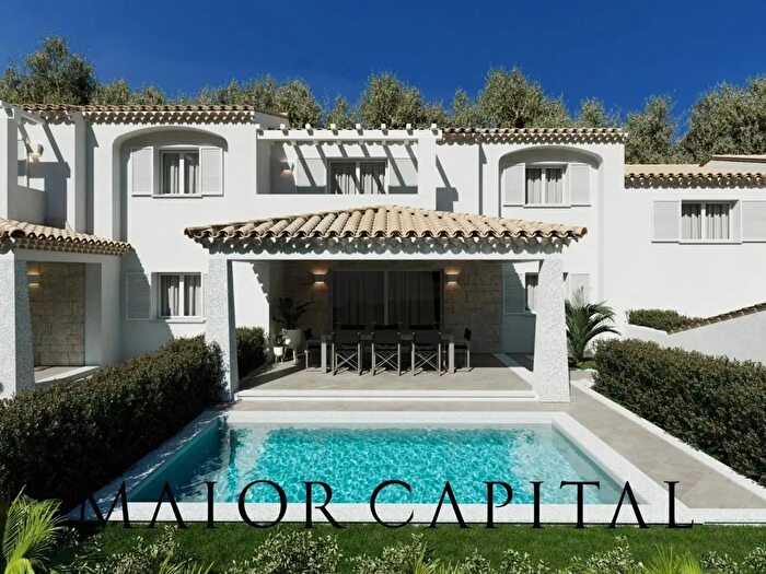 Casa quadrilocale in vendita in Budoni