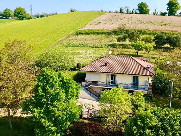Casa con 5 locali in vendita in Via Dazio, Alessandria