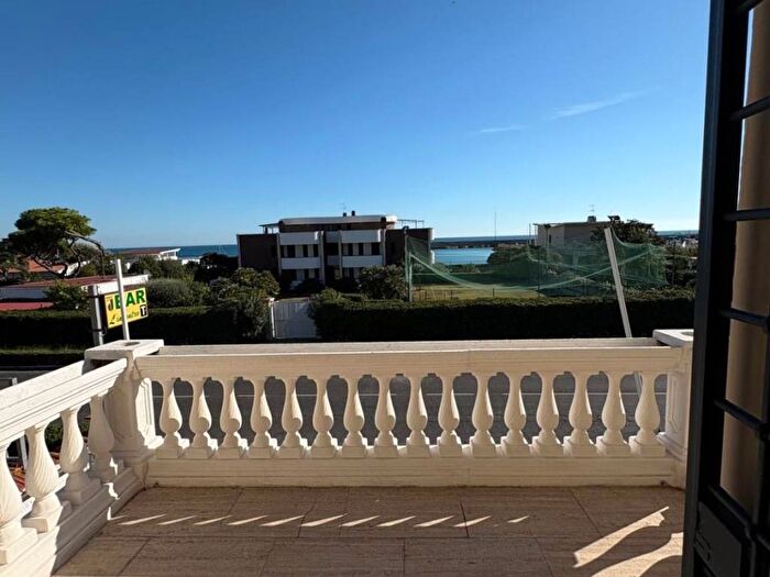 Appartamento trilocale in affitto in Via Aurelia, Centro, Santa Marinella