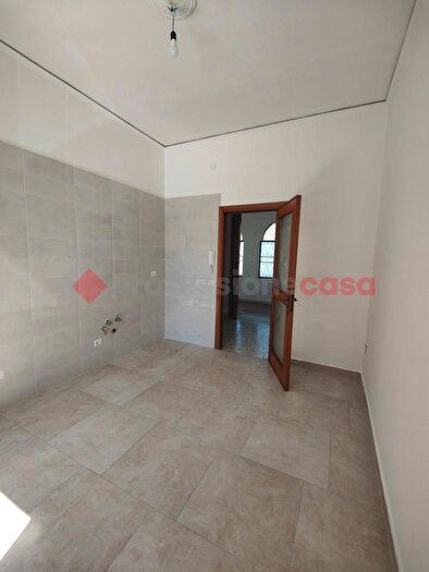 Appartamento trilocale in affitto in Crispano