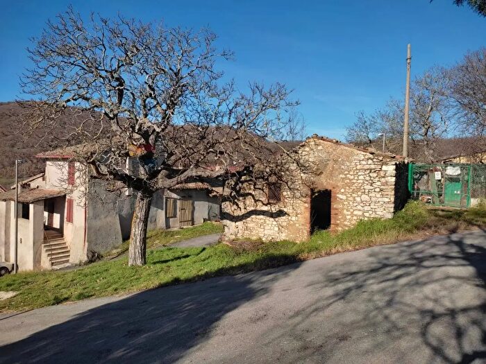 Casa monolocale in vendita in Foligno