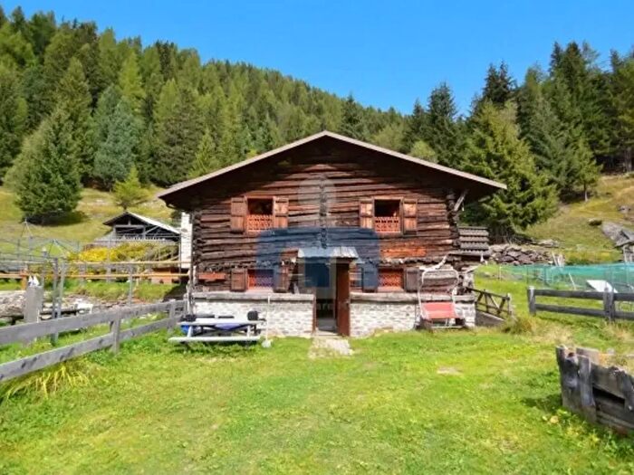 Casa quadrilocale in vendita in Via Forni, Valfurva