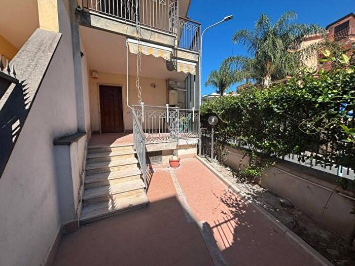 Casa quadrilocale in vendita in Via Antonio Vivaldi, Acerra