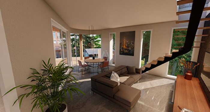 Appartamento quadrilocale in vendita in Via Luigi Pastro, Montebelluna