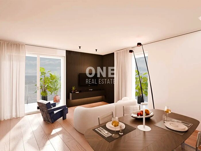 Appartamento quadrilocale in vendita in Via Verdi, Seregno