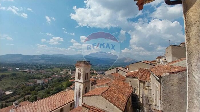 Casa con 5 locali in vendita in Via Unità di Italia, Padula