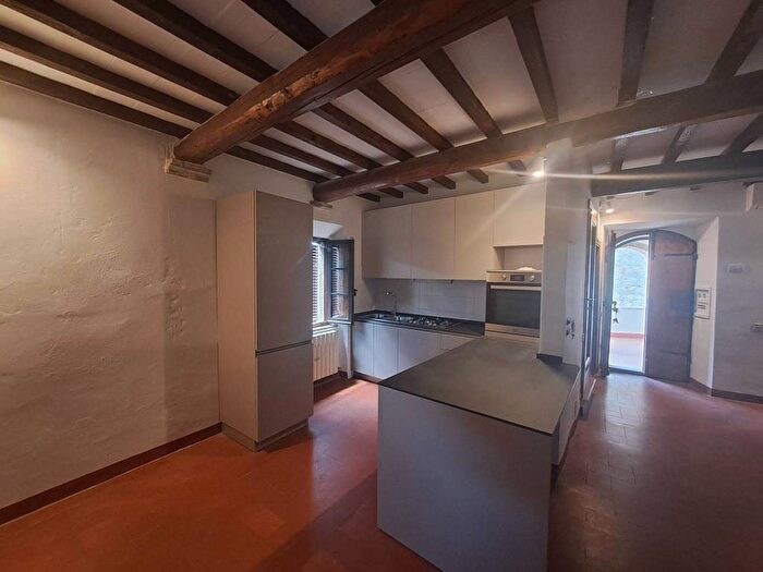 Appartamento con 5 locali in affitto in Monti, Monti, Gaiole in Chianti