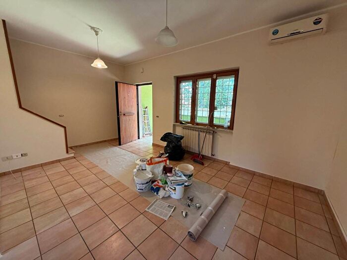 Casa con 6 locali in affitto in Via Maffeo Vegio, Monte Mario Trionfale, Roma