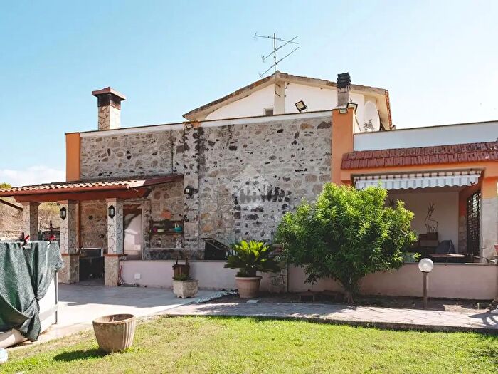 Appartamento con 5 locali in vendita in Località Poggio dell' Ovo, Tarquinia