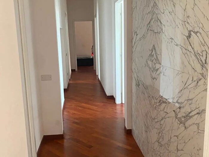 Appartamento quadrilocale in vendita in Massa