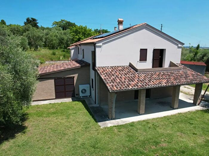 Casa in vendita in Barbara