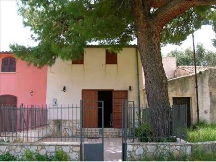 Casa quadrilocale in affitto in Contrada Fraginesi, Castellammare del Golfo