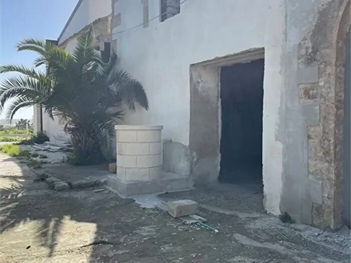 Casa con 5 locali in vendita in Cda Mandrie Vecchie, Pachino