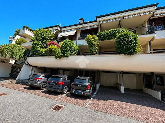 Casa con 5 locali in vendita in Via Arturo Toscanini, Verbania