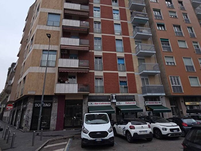 Appartamento bilocale in affitto in Via Guido Cavalcanti, Pasteur, Milano