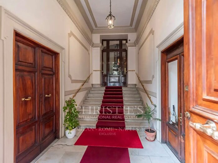 Appartamento con 5 locali in vendita in Via Ennio Quirino Visconti, Roma