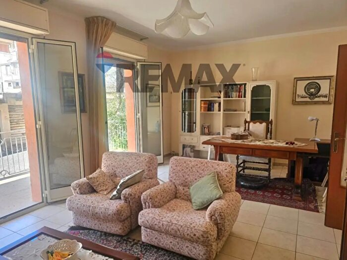 Appartamento con 7 locali in vendita in Via Pacinotti, Ragusa