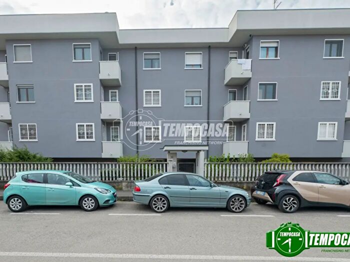 Appartamento trilocale in vendita in Via Filippo Turati, Gaggiano