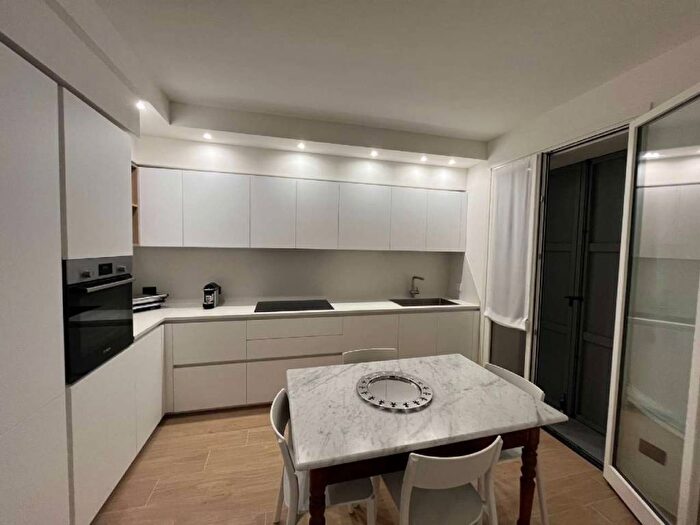 Appartamento quadrilocale in affitto in via Padovani, Centro, Sassuolo