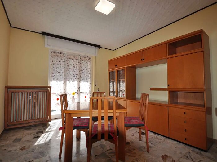 Appartamento trilocale in vendita in Via Bianchi Novello, Villadossola