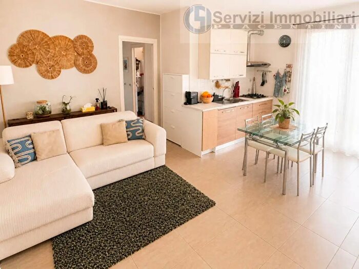 Appartamento trilocale in vendita in Podenzano