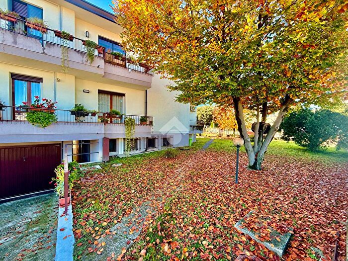 Appartamento bilocale in vendita in Via Firenze, Mestrino