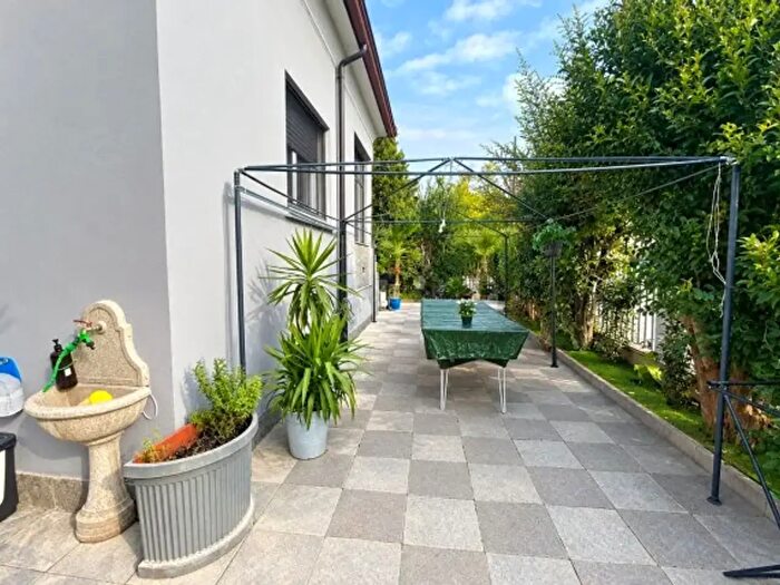 Casa quadrilocale in vendita in San Giorgio Piacentino