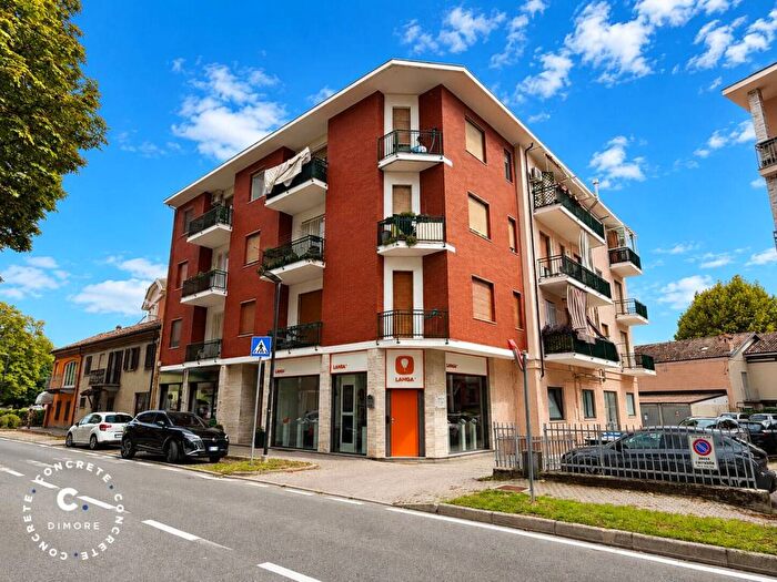 Appartamento trilocale in vendita in Corso Bra, Mussotto Corso Asti, Alba