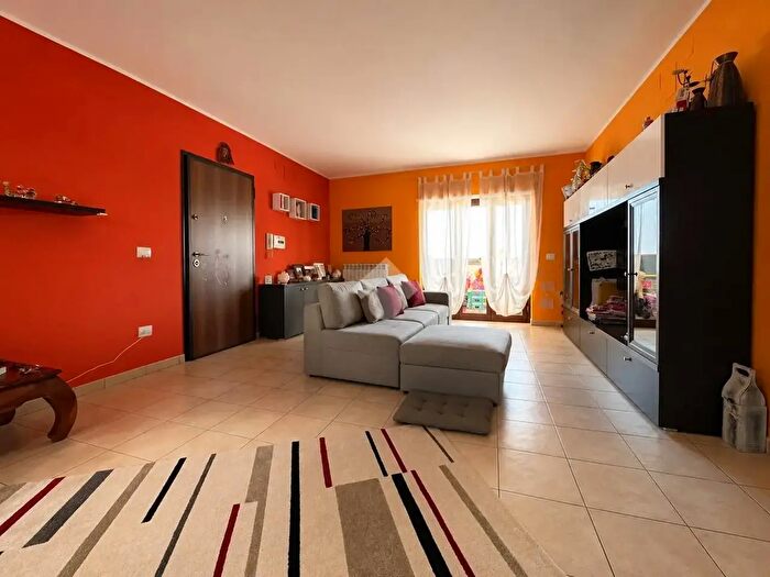 Appartamento quadrilocale in vendita in Via Alessandro Il Molosso, Mendicino