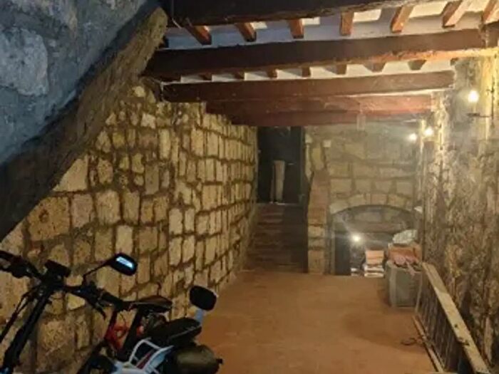 Appartamento trilocale in vendita in Via Roma, Pitigliano