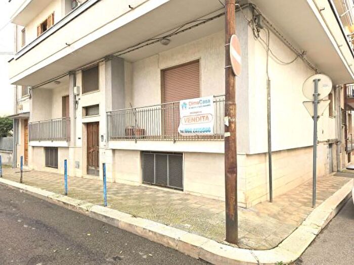 Appartamento con 5 locali in vendita in Santeramo In Colle