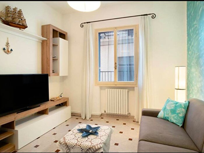 Appartamento trilocale in affitto in Via Giuseppe Garibaldi, Riva Ligure