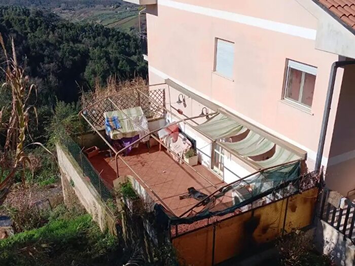 Appartamento con 5 locali in vendita in Via Giovanni XXIII N, Olevano Romano