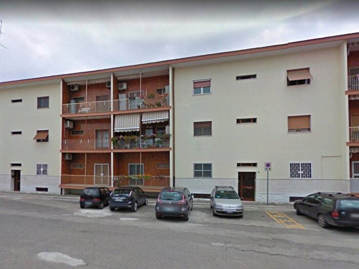 Appartamento trilocale in affitto in Via Montegrappa, Stazione, Foggia