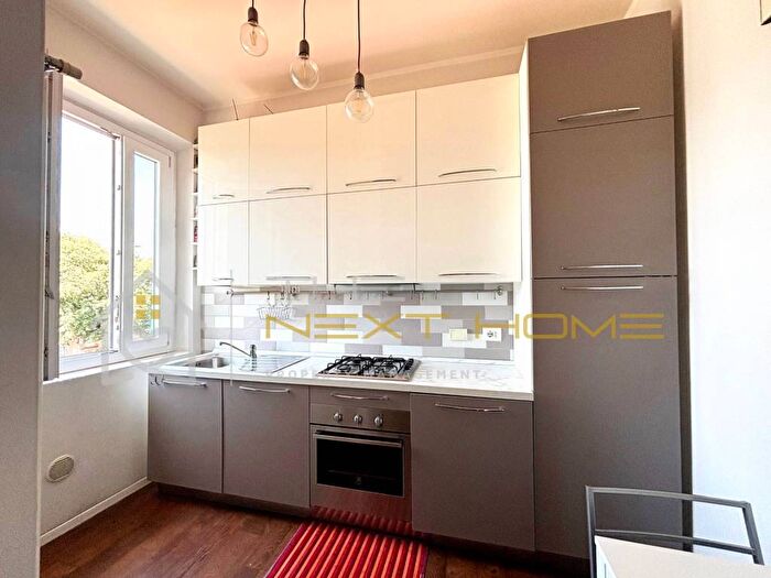 Appartamento trilocale in affitto in Via Del Pratellino, Campo di Marte, Firenze