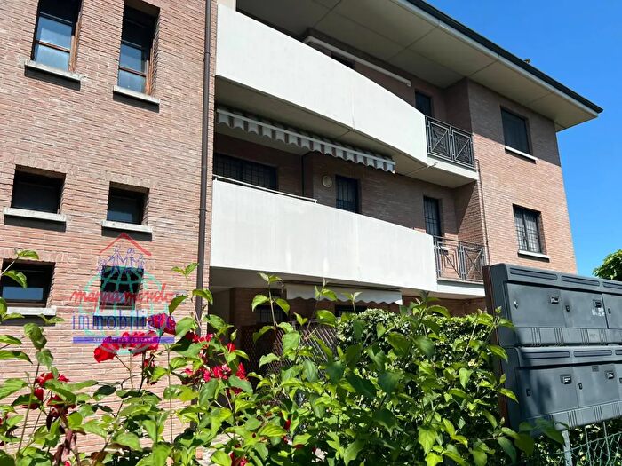 Appartamento trilocale in vendita in Via Antonio Vivaldi, Castello DArgile