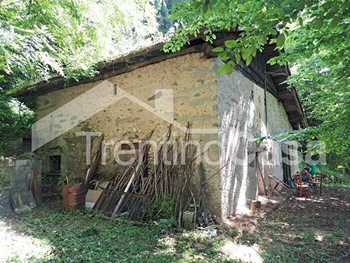 Casa quadrilocale in vendita in Loc Bregas, Sella Giudicarie