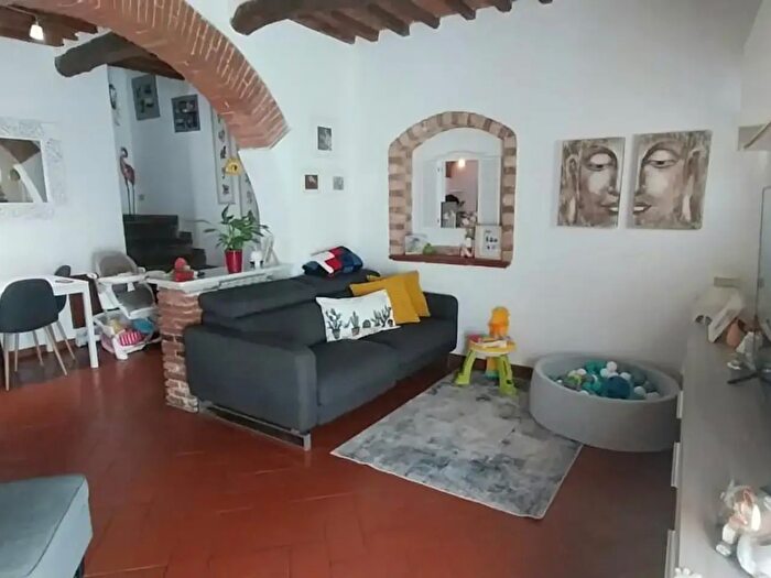 Appartamento quadrilocale in vendita in Cascina