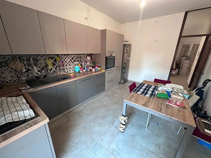 Appartamento con 6 locali in vendita in Rovigo