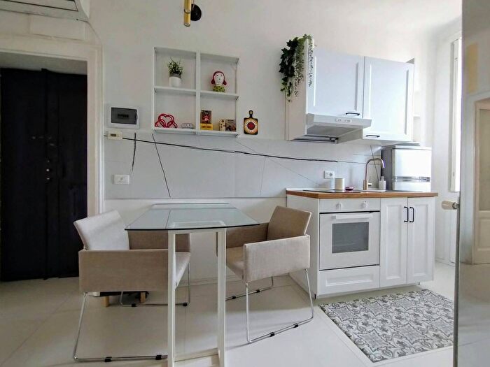 Appartamento monolocale in affitto in Via Riva di Trento, Corvetto, Milano