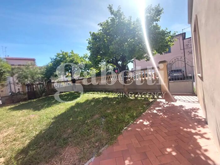Appartamento in vendita in Via Don Luigi Sturzo, Collesalvetti