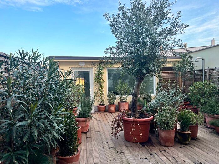 Appartamento quadrilocale in affitto in Via Bartolomeo Eustachi, Morgagni, Milano