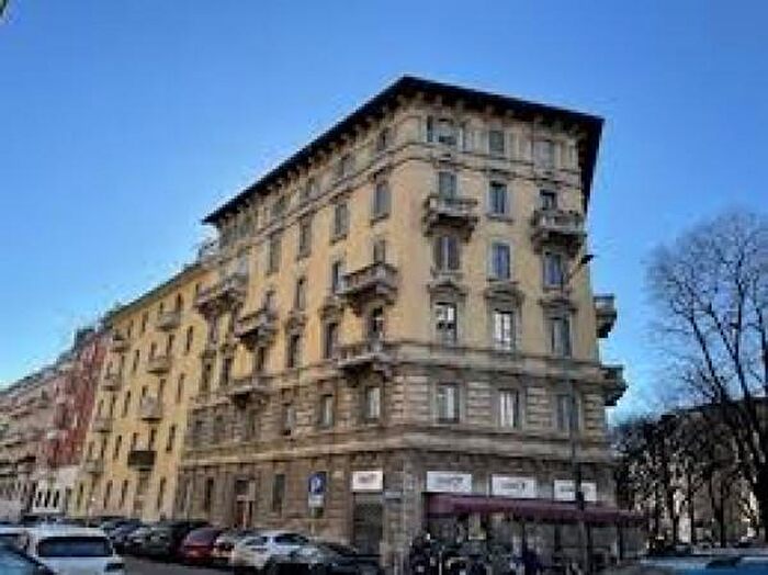 Appartamento quadrilocale in vendita in Via Bartolomeo Eustachi, Milano