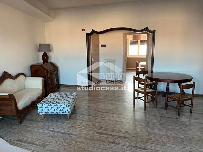 Appartamento trilocale in affitto in SantAmbrogio, Cremona