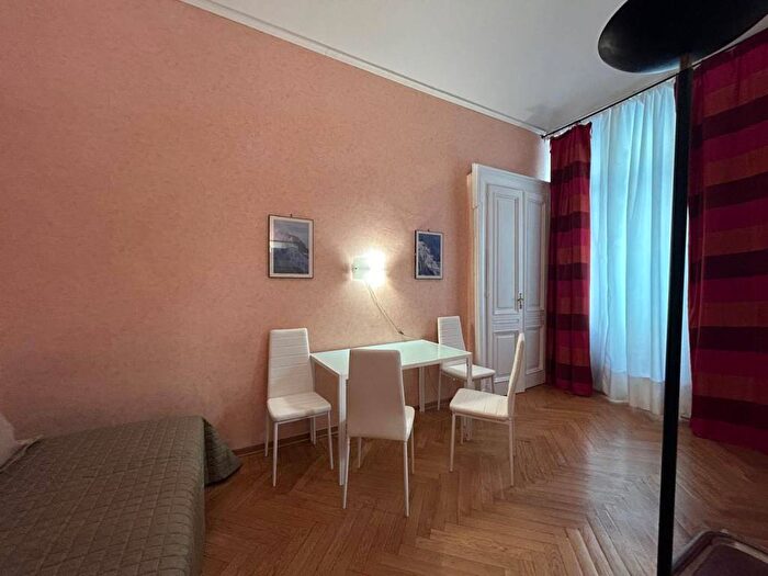 Appartamento bilocale in affitto in Via Giovanni Francesco Napione, Vanchiglia, Torino