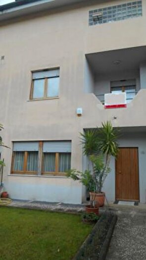 Casa con 6 locali in vendita in Largo Due Querce, Monsano