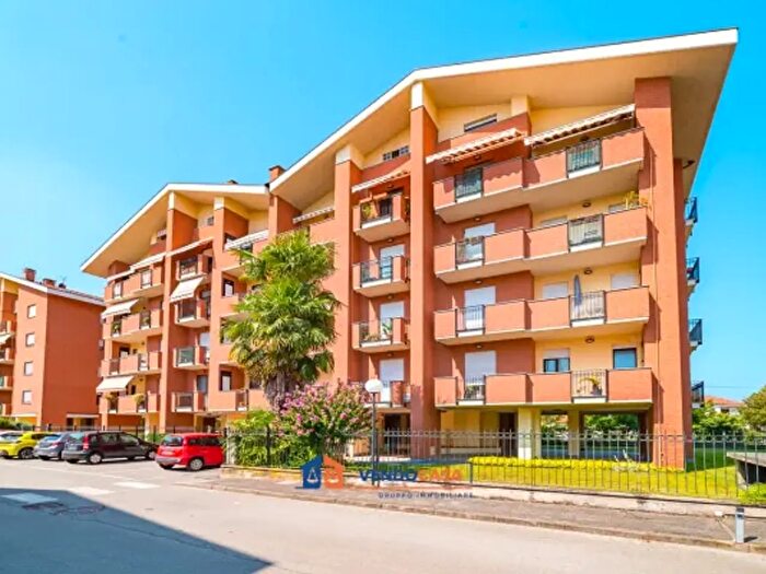 Appartamento trilocale in vendita in Via del Porto, Carmagnola