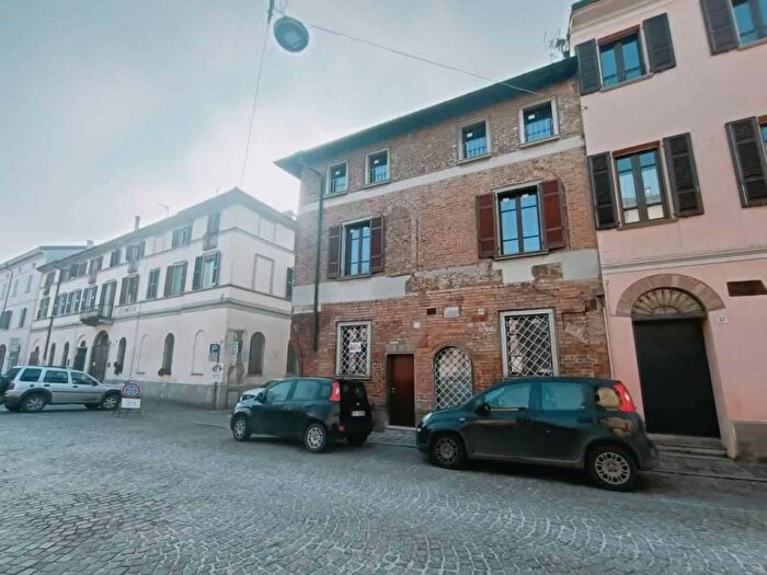 Appartamento bilocale in affitto in Piazza San Michele, Porta Romana, Cremona
