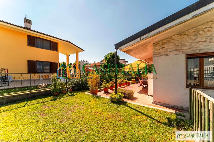 Case in Vendita e in Affitto - 3